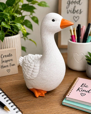 08/29/2026 (6PM) Desk Goose [Saturday]